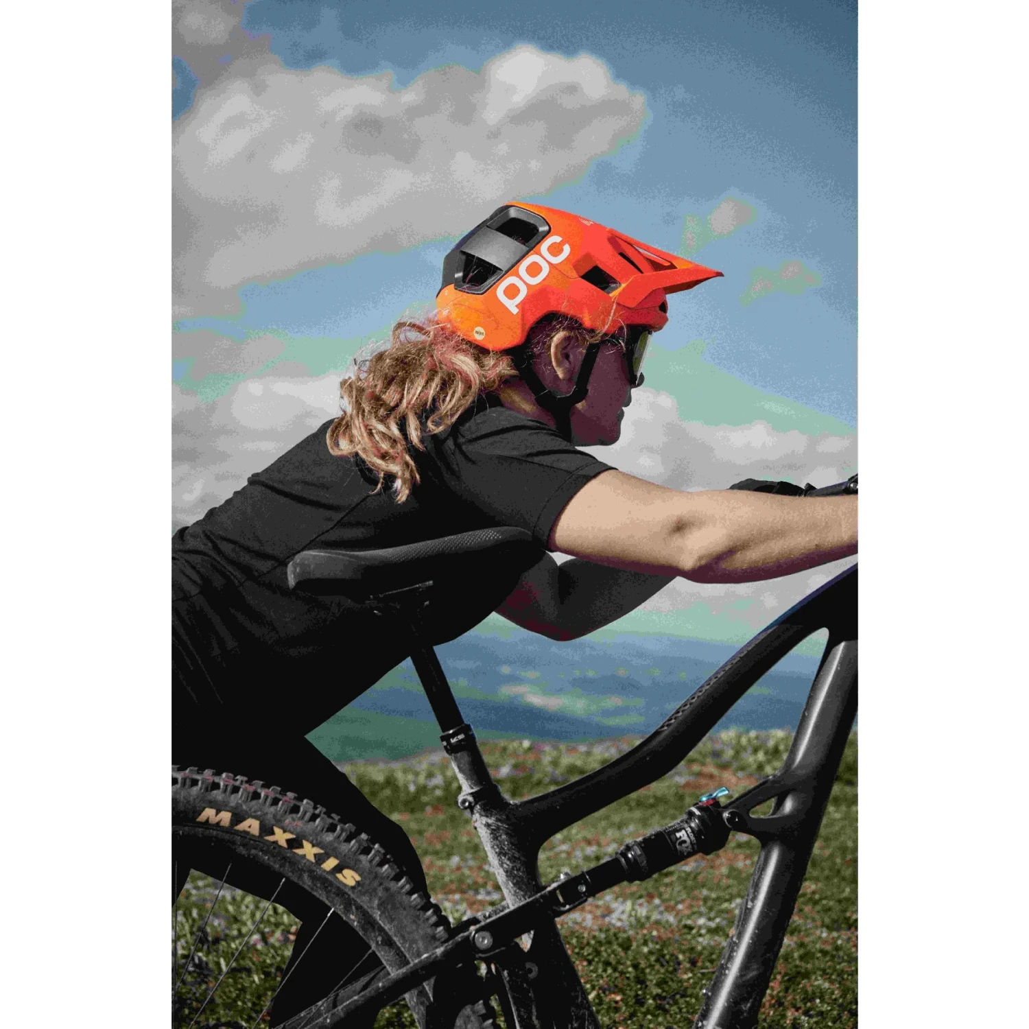 POC Kortal Helm - 1723 Actinium Pink Matt 13 POC Kortal Helm - 1723 Actinium Pink Matt - Afbeelding 11