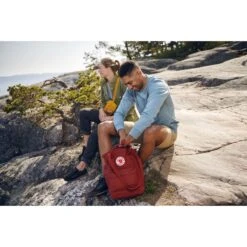 FJÄLLRÄVEN Fjällräven Kånken Heuptasje - Black -Fietsonderdelen 351199 08 d 751389 1