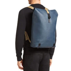 BROOKS ENGLAND Brooks Pickwick Cotton Canvas Rugzak - 26L - Rust/brick -Fietsonderdelen brooks pickwick cotton canvas 26l dark blue black 10 1562431