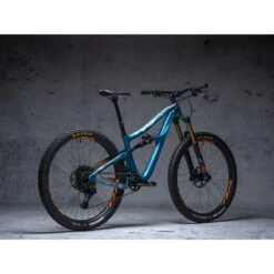 DYEDBRO Beschermfolie Voor Het Frame - Fluor - White Gloss -Fietsonderdelen dyedbro frame protection kit fluor white gloss 3 1493752