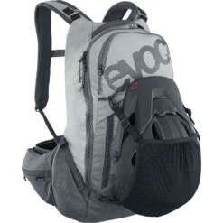 EVOC Trail Pro Protector Rugzak - 16 L - Stone/Carbon Grey 19 EVOC Trail Pro Protector Rugzak - 16 L - Stone/Carbon Grey -Fietsonderdelen evoc trail pro 16 18 1343664