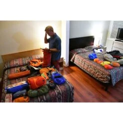 Exped Padded Zip Pouch - S - Lime 11 Exped Padded Zip Pouch - S - Lime -Fietsonderdelen exped in action 197 1209632