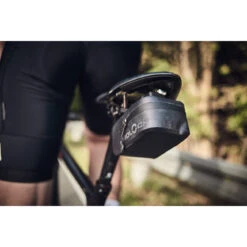 Fidlock Push Saddle Bag 400 - Black 15 Fidlock Push Saddle Bag 400 - Black -Fietsonderdelen fidlock push saddle bag 400 black 05 835750