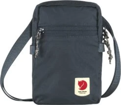 FJÄLLRÄVEN Fjällräven High Coast Schoudertas - 0.8L - Navy 16 FJÄLLRÄVEN Fjällräven High Coast Schoudertas - 0.8L - Navy -Fietsonderdelen fjaellraeven high coast pocket dark navy 1 936225