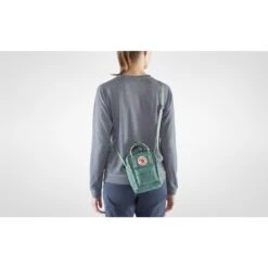 FJÄLLRÄVEN Fjällräven Kånken Sling Schoudertas 2.5L - Pink 21 FJÄLLRÄVEN Fjällräven Kånken Sling Schoudertas 2.5L - Pink -Fietsonderdelen fjaellraeven kanken sling bag clay 10 1025560 1