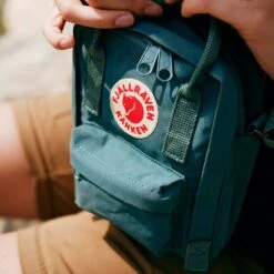 FJÄLLRÄVEN Fjällräven Kånken Sling Schoudertas 2.5L - Ultramarine -Fietsonderdelen fjaellraeven kanken sling bag ultramarine 9 1420116