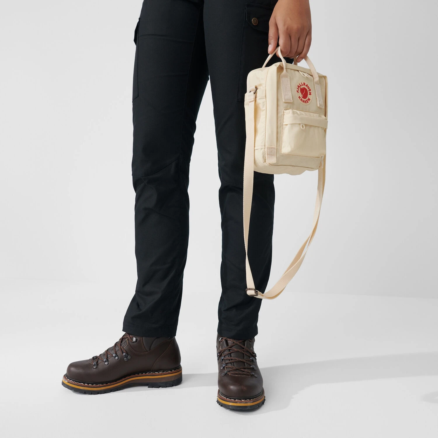 FJÄLLRÄVEN Fjällräven Kånken Sling Schoudertas 2.5L - Light Oak 11 FJÄLLRÄVEN Fjällräven Kånken Sling Schoudertas 2.5L - Light Oak - Afbeelding 9