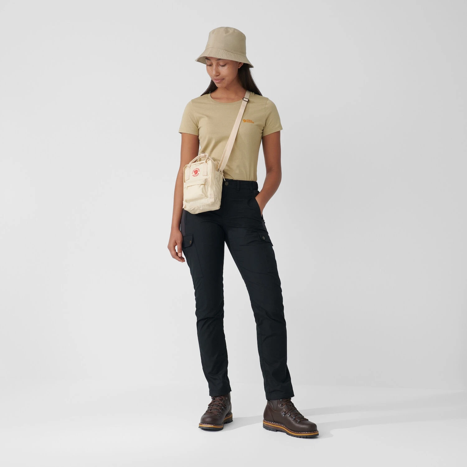 FJÄLLRÄVEN Fjällräven Kånken Sling Schoudertas 2.5L - Light Oak 12 FJÄLLRÄVEN Fjällräven Kånken Sling Schoudertas 2.5L - Light Oak - Afbeelding 10