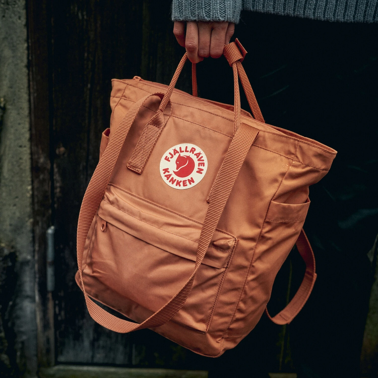 FJÄLLRÄVEN Fjällräven Kånken Totepack Tas 14L - Graphite 10 FJÄLLRÄVEN Fjällräven Kånken Totepack Tas 14L - Graphite - Afbeelding 8