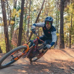 Fox Racing FOX Dropframe Pro Trail Helm - Black -Fietsonderdelen fox dropframe pro helmet 1217479