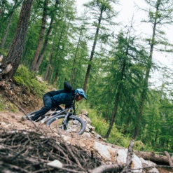 Fox Racing FOX Dropframe Pro Trail Helm - Black -Fietsonderdelen fox dropframe pro helmet3 1217482