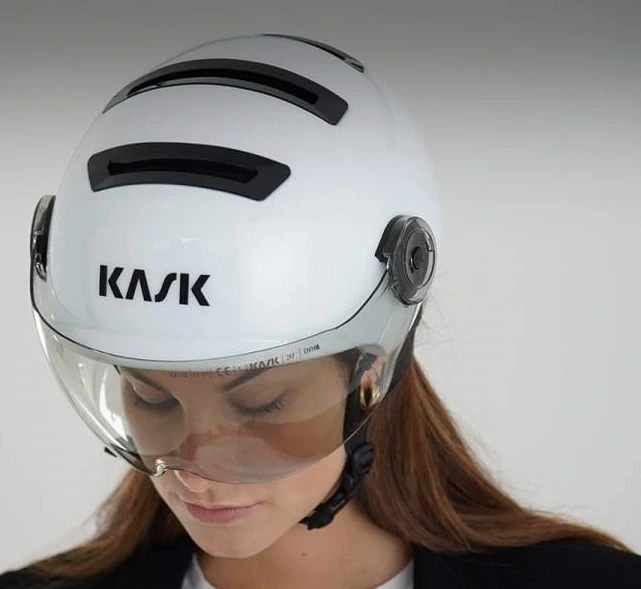 KASK Urban R WG11 Helm - Onyx 8 KASK Urban R WG11 Helm - Onyx - Afbeelding 6