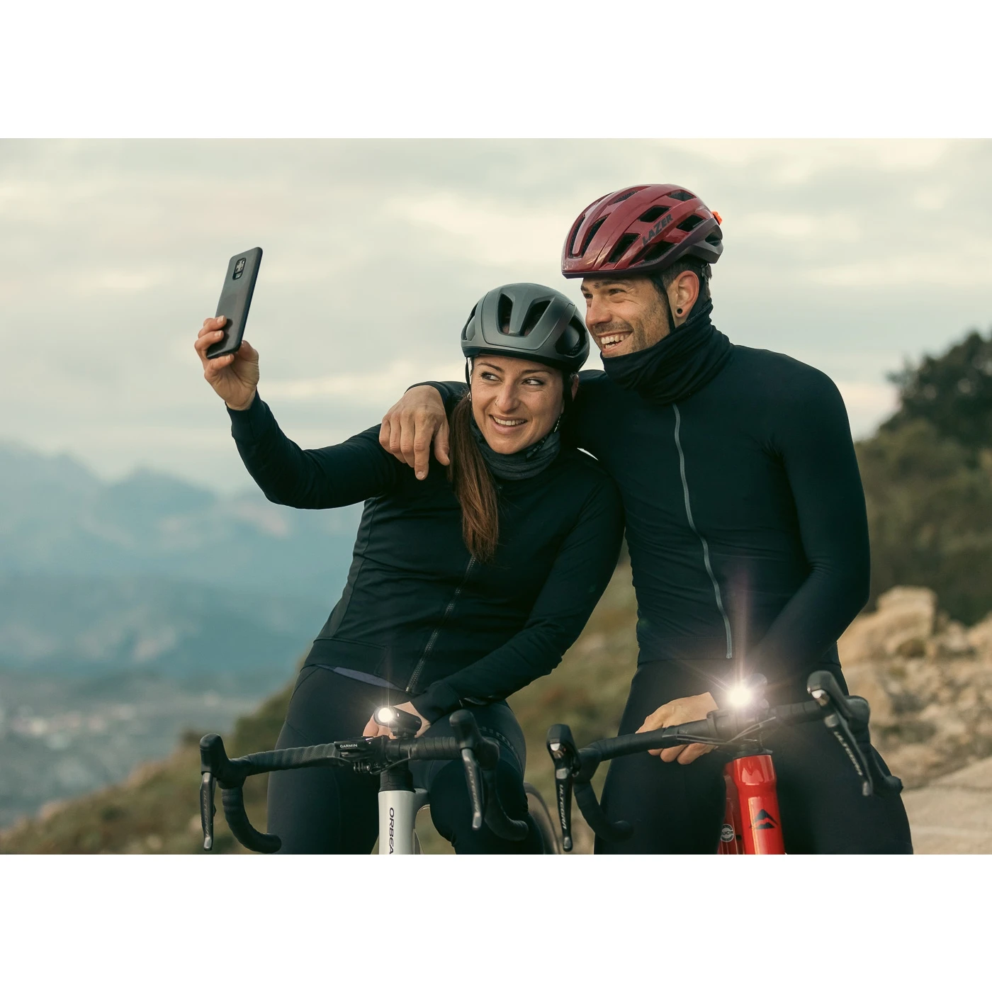 Lazer Vento KinetiCore Racefietshelm - Matte Titanium 12 Lazer Vento KinetiCore Racefietshelm - Matte Titanium - Afbeelding 10