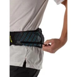 Nathan Sports Pinnacle Series Waistpack - Black / Blue Me Away 17 Nathan Sports Pinnacle Series Waistpack - Black / Blue Me Away -Fietsonderdelen nathan sports pinnacle series waistpack black blue me away 5 1174086