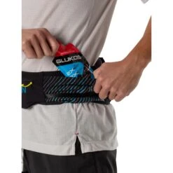 Nathan Sports Pinnacle Series Waistpack - Black / Blue Me Away 19 Nathan Sports Pinnacle Series Waistpack - Black / Blue Me Away -Fietsonderdelen nathan sports pinnacle series waistpack black blue me away 6 1174087