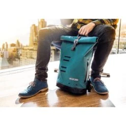 ORTLIEB Commuter-Daypack City 21L Rugzak - Rooibos -Fietsonderdelen ortlieb commuter daypack 21 lemon r4110 12 1126606