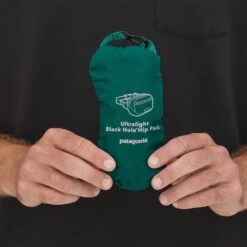 Patagonia Ultralight Black Hole Mini Riemtas 1L - Husk Tan 14 Patagonia Ultralight Black Hole Mini Riemtas 1L - Husk Tan -Fietsonderdelen patagonia ultralight black hole mini hip pack 1l burl red 6 1536546 1