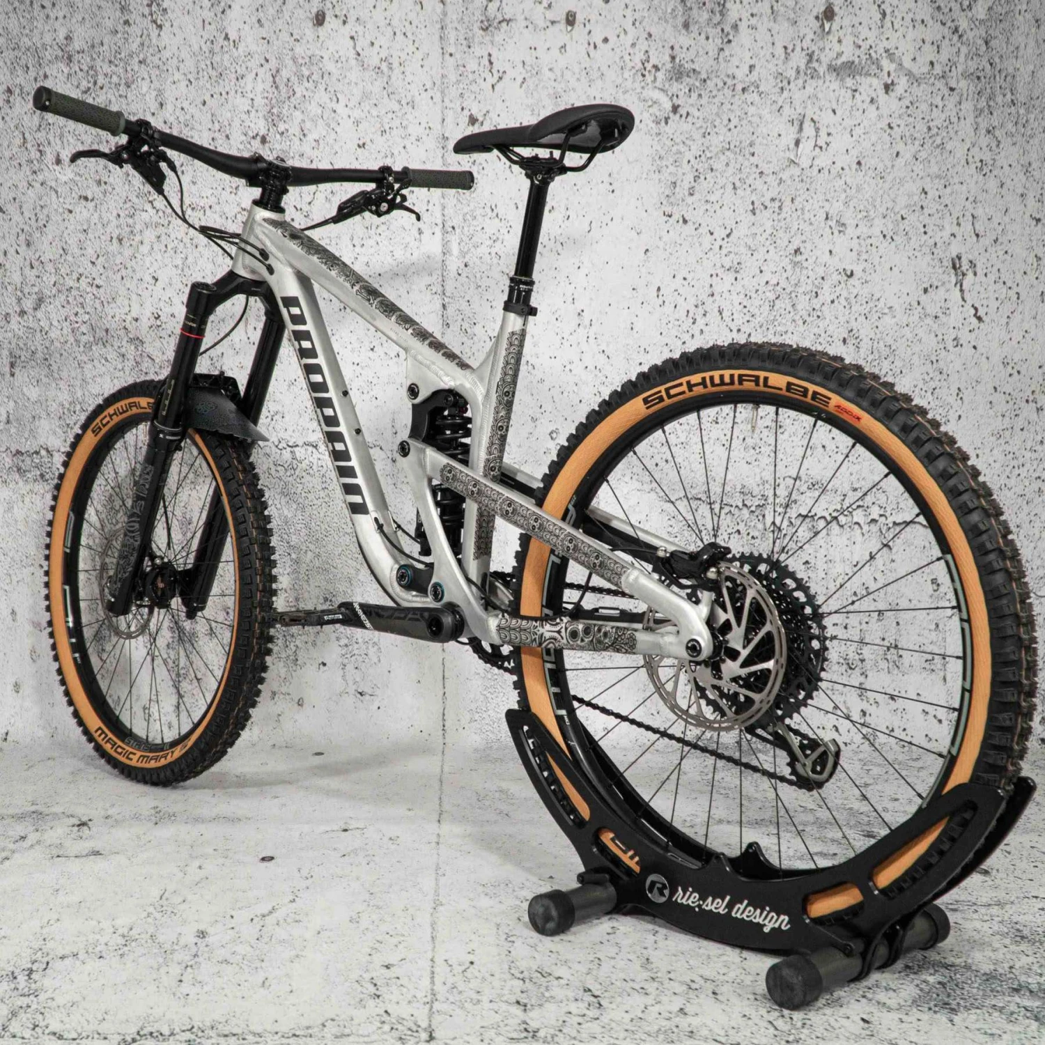 Rie:sel Design Frame:Tape 3000 - Los Muertos 8 Rie:sel Design Frame:Tape 3000 - Los Muertos - Afbeelding 6