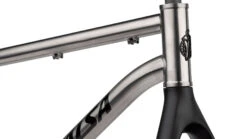 Salsa FARGO Ti - 27,5+/29"/29+ MTB Titanium Frameset - 2023 - Titan -Fietsonderdelen salsa fargo ti frameset fm1967 1920x720 uc 2 1458759
