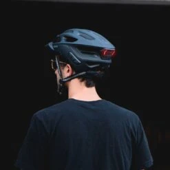 SENA R1 EVO Smart Cycling Helmet - Without FM Radio - Matte Black -Fietsonderdelen sena r1 evo smart cycling road helmet matteblack 3 900342