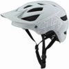 Troy Lee Designs A1 MIPS Helmet - Classic Lightgray / White -Fietsonderdelen troy lee designs a1 mips helmet classic lightgrey 01 1023495