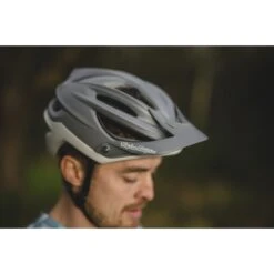 Troy Lee Designs A2 Decoy MIPS Helmet - Dark Copper 22 Troy Lee Designs A2 Decoy MIPS Helmet - Dark Copper -Fietsonderdelen troy lee designs a2 helmet 4 1207709