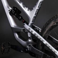 Unleazhed Frame Unscratch Bp01-F Frame Protection Tape - Dawei Black Glossy -Fietsonderdelen unleazhed bp01 dawai b 1022174