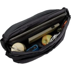 Vaude Coreway Schoudertas 13 - Zwart -Fietsonderdelen vaude coreway shoulderbag 13 black 9 1506726