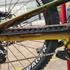 Velocity Hucking Systems VHS 2.0 Slapper Tape Chainstay Guard - Blue 11 Velocity Hucking Systems VHS 2.0 Slapper Tape Chainstay Guard - Blue -Fietsonderdelen vhs 2 1116676